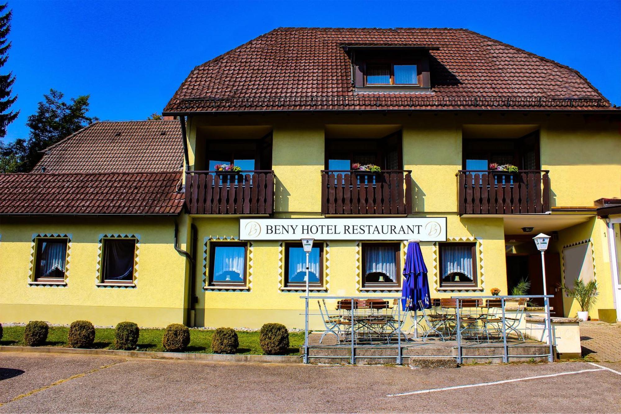 Beny Hotel Restaurant Hertingen Exterior foto